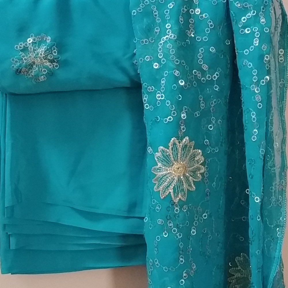 Unstitched 3 piece indian Pakistani turquoise set